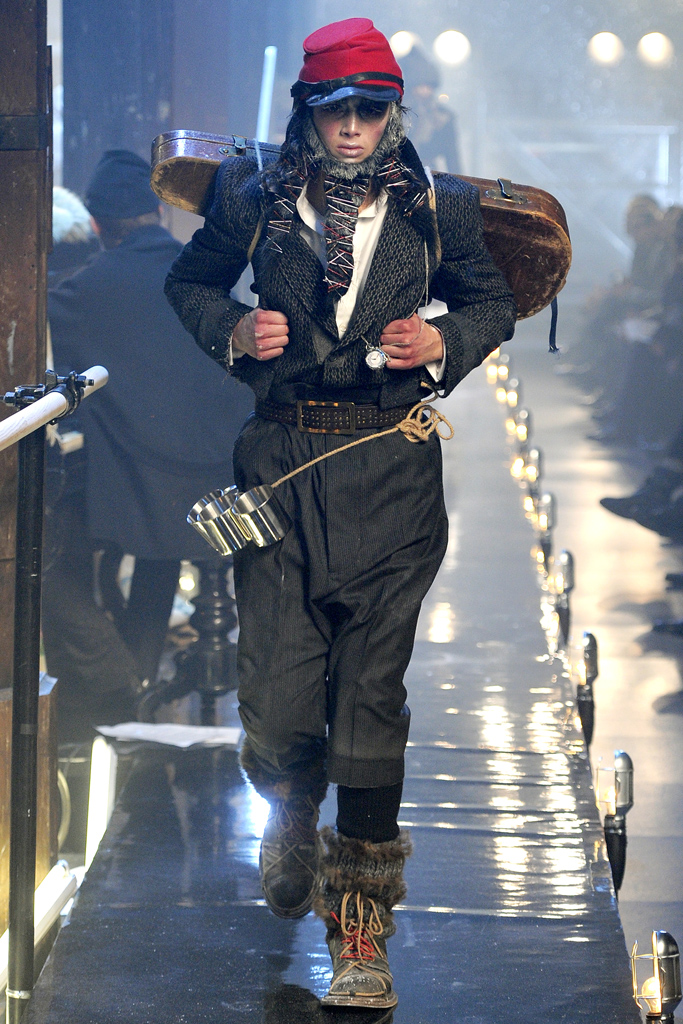 John Galliano 2011 ﶬװͼƬ