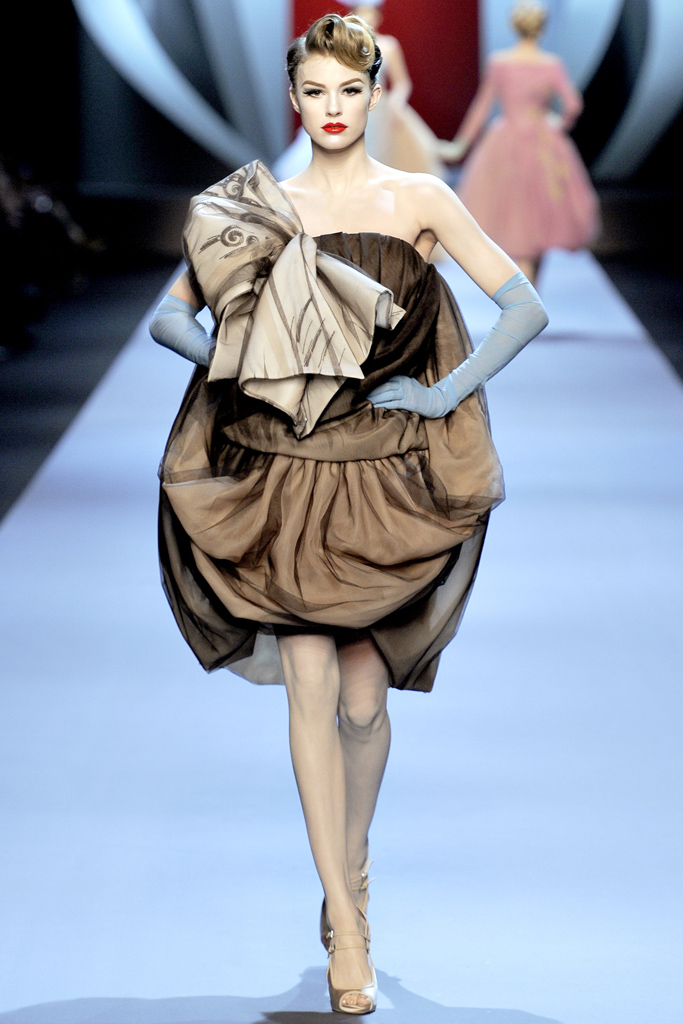 Christian Dior 2011 ĸ߼ƸͼƬ