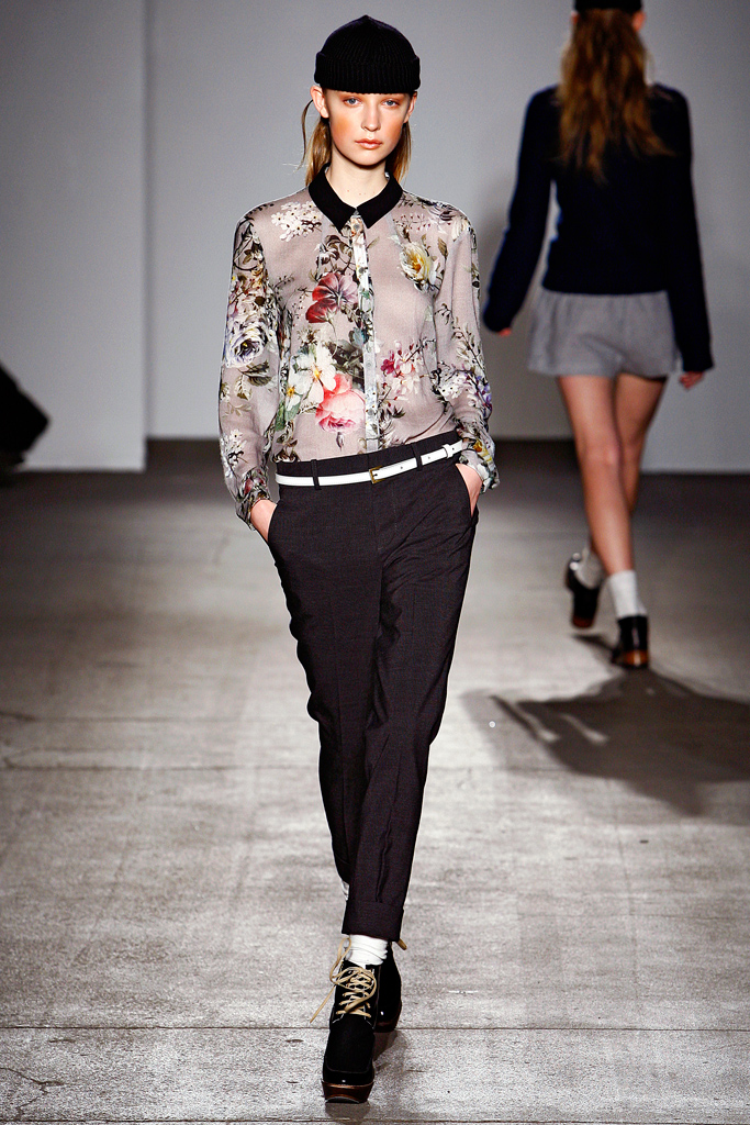 Karen Walker 2011  ﶬ¸ͼƬ