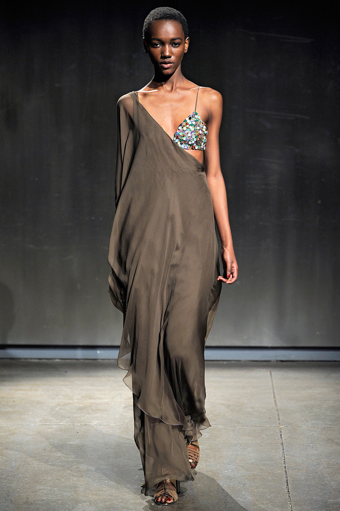 Halston  2011 ﶬ¸ͼƬ