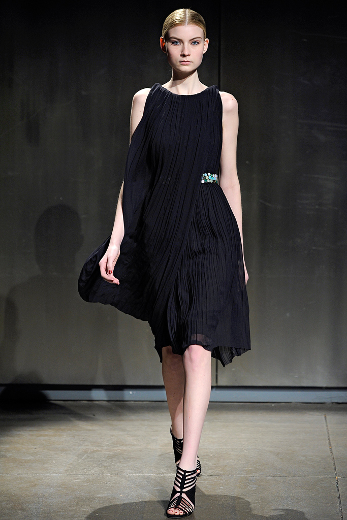 Halston  2011 ﶬ¸ͼƬ