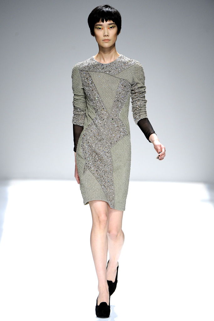 Yigal Azrouel  2011 ﶬ¸ͼƬ