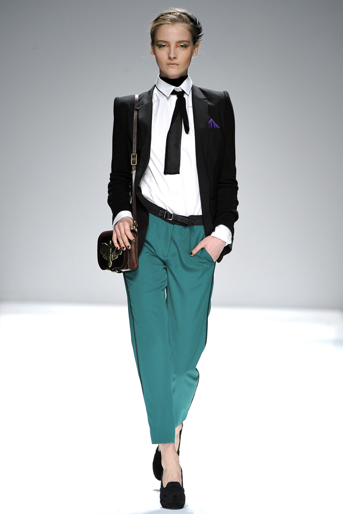 Yigal Azrouel  2011 ﶬ¸ͼƬ