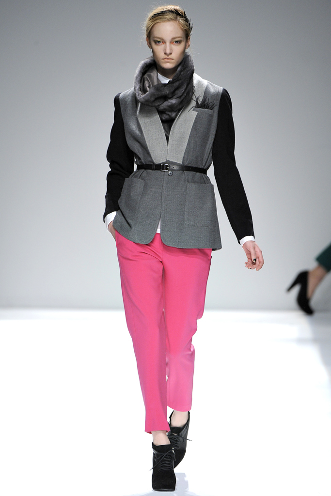 Yigal Azrouel  2011 ﶬ¸ͼƬ