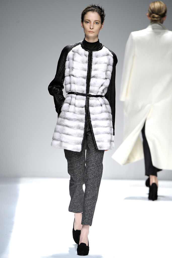 Yigal Azrouel  2011 ﶬ¸ͼƬ