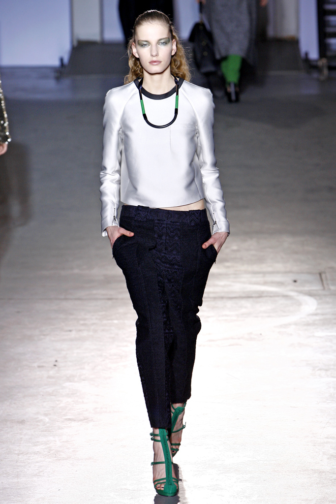 3.1 Phillip Lim 2011ﶬ¸ͼƬ