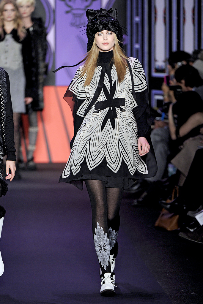 Anna Sui 2011ﶬ¸ͼƬ