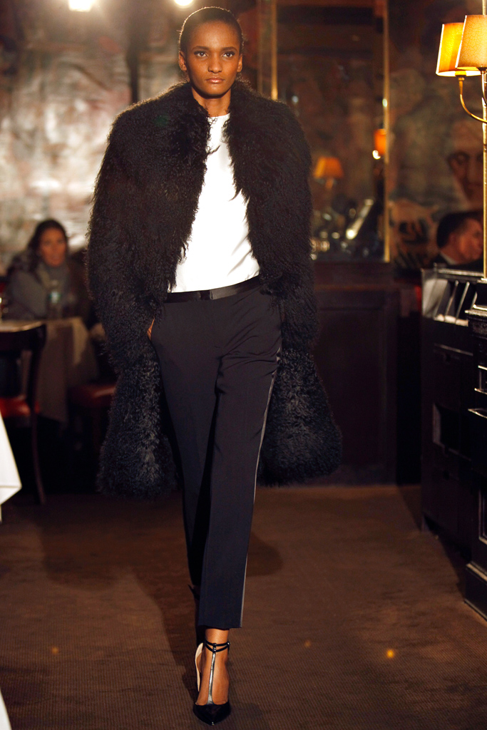 Bill Blass 2011ﶬ¸ͼƬ