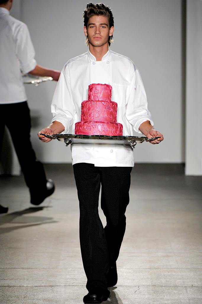 Isaac Mizrahi 2011ﶬ¸ͼƬ