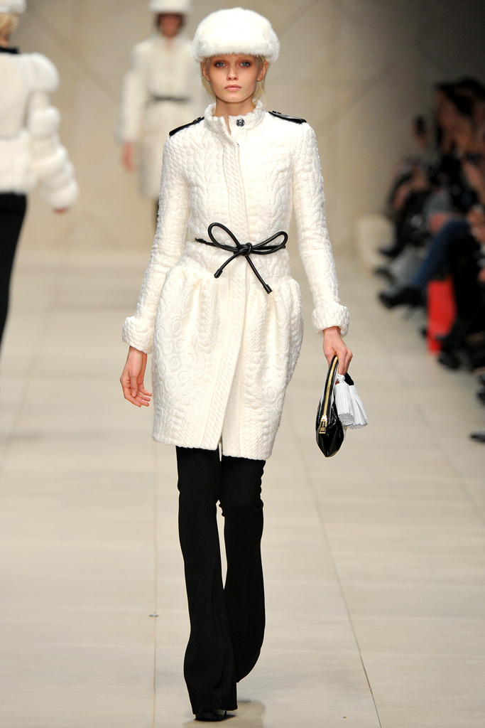 Burberry Prorsum 2011ﶬ¸ͼƬ