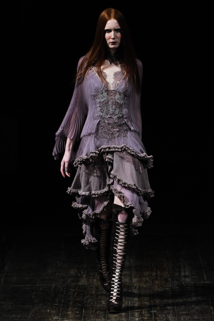 Julien Macdonald 2011ﶬ¸ͼƬ