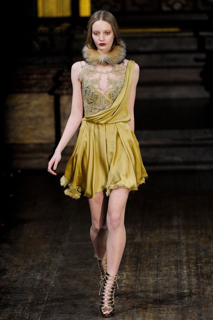 Julien Macdonald 2011ﶬ¸ͼƬ