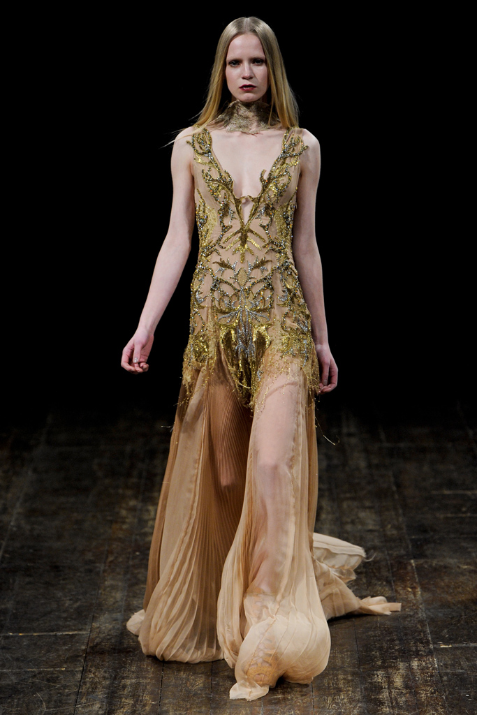 Julien Macdonald 2011ﶬ¸ͼƬ