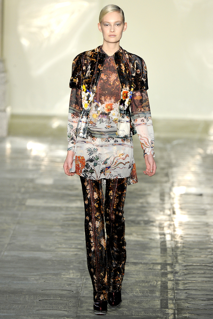 Mary Katrantzou 2011ﶬ¸ͼƬ