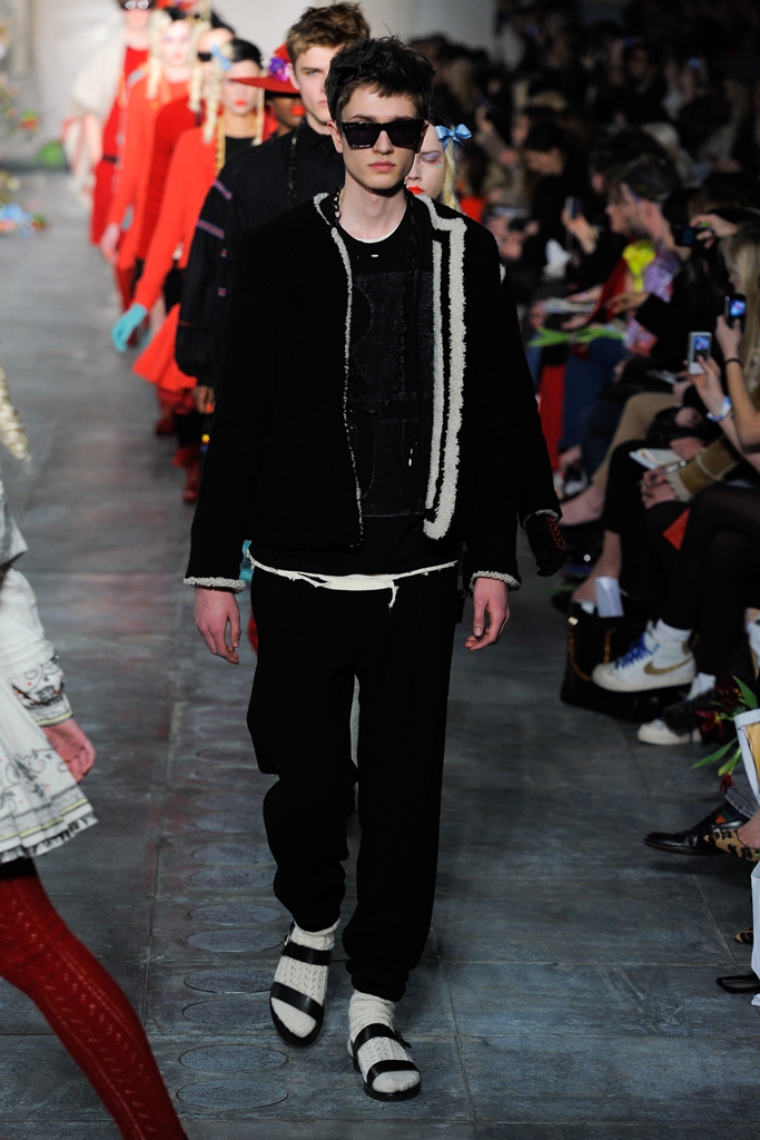 Meadham Kirchhoff 2011秋冬成衣