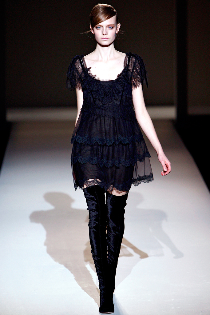 Alberta Ferretti 2011ﶬ¸ͼƬ