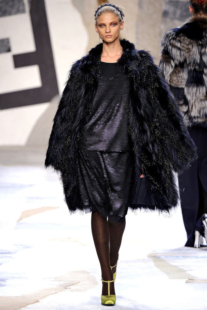 Fendi 2011ﶬ¸ͼƬ