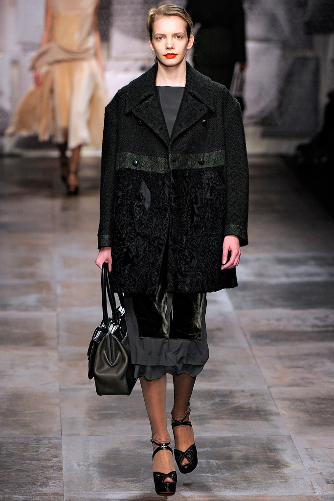 Antonio Marras 2011ﶬ¸ͼƬ