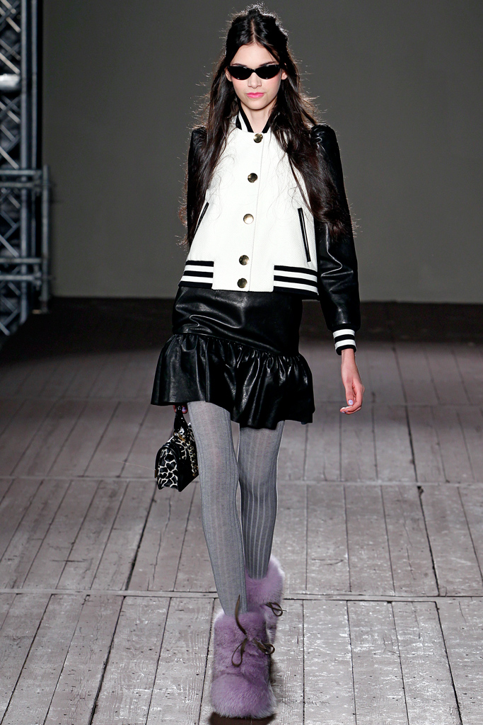 Moschino Cheap And Chic 2011ﶬ¸ͼƬ