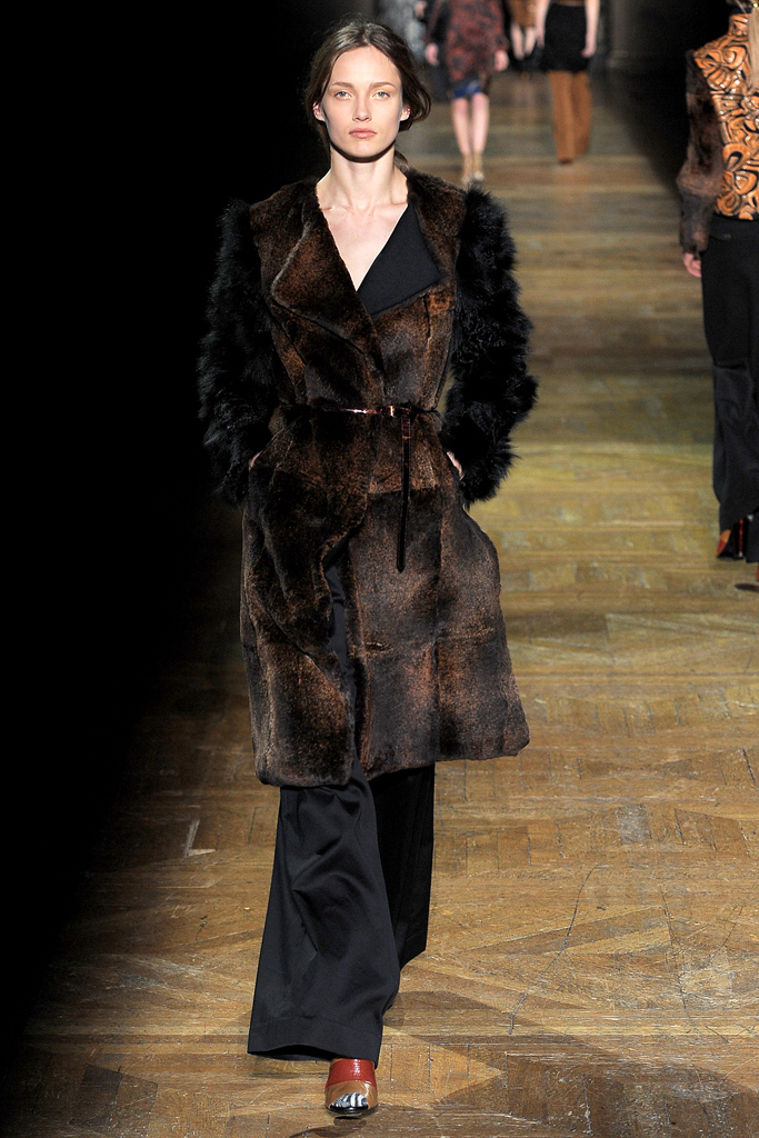 Dries Van Noten 2011ﶬ¸ͼƬ