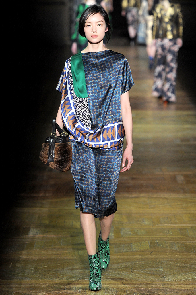 Dries Van Noten 2011ﶬ¸ͼƬ