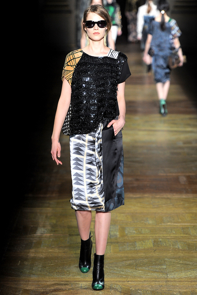 Dries Van Noten 2011ﶬ¸ͼƬ