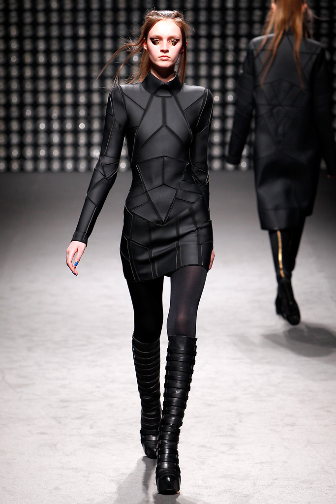 Gareth Pugh 2011ﶬ¸ͼƬ