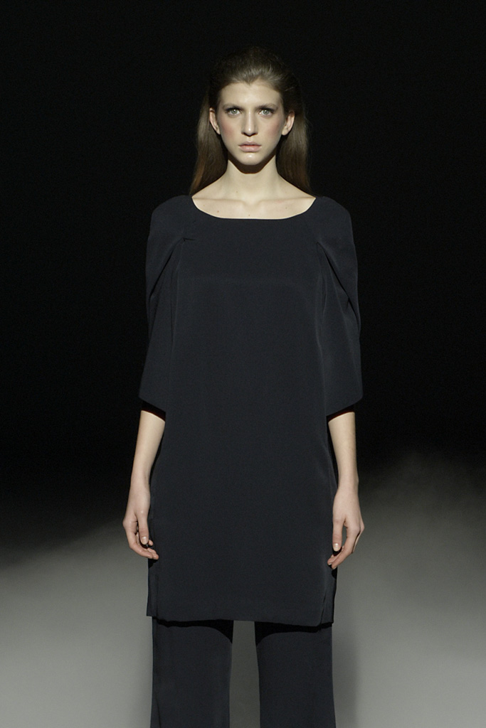 Hussein Chalayan 2011秋冬成衣