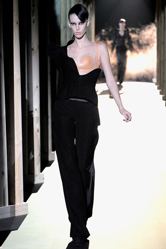 Mugler 2011ﶬ¸ͼƬ