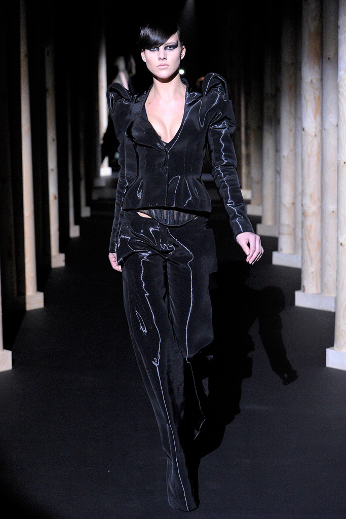 Mugler 2011ﶬ¸ͼƬ