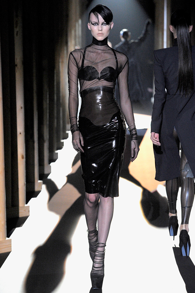 Mugler 2011ﶬ¸ͼƬ