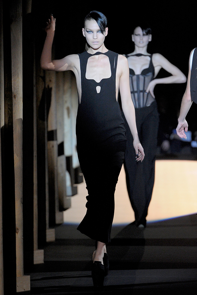 Mugler 2011ﶬ¸ͼƬ