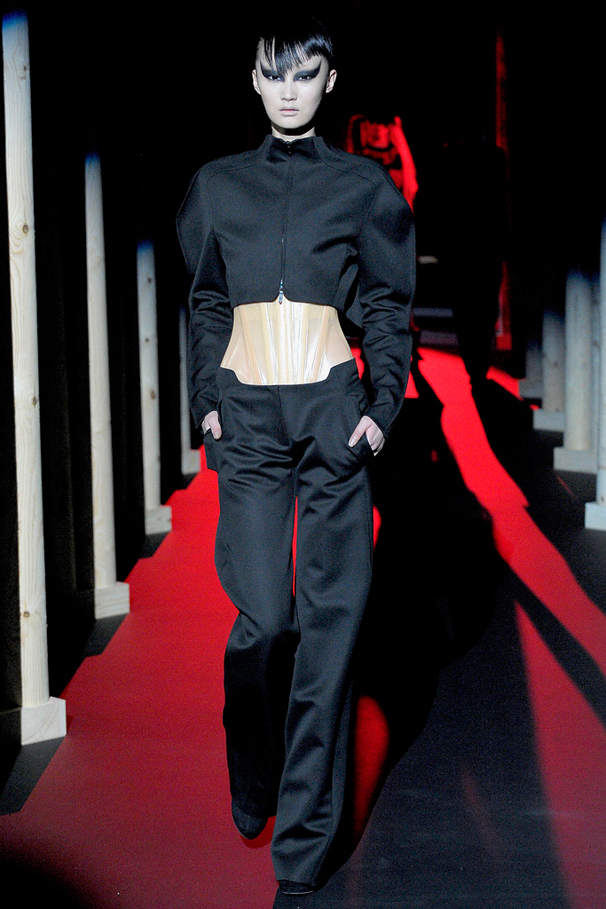 Mugler 2011ﶬ¸ͼƬ