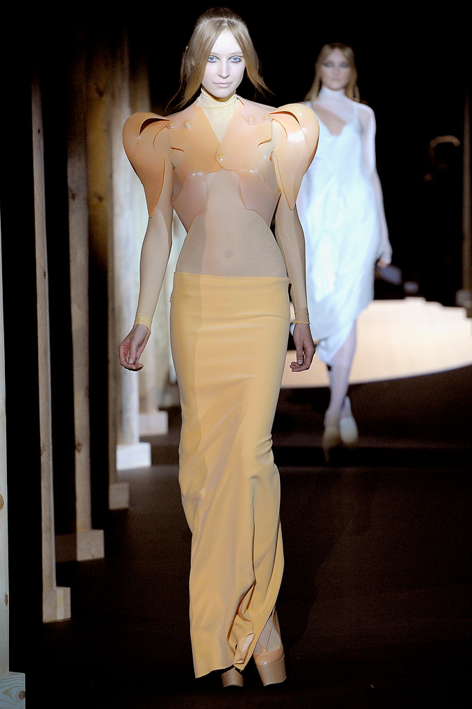 Mugler 2011ﶬ¸ͼƬ