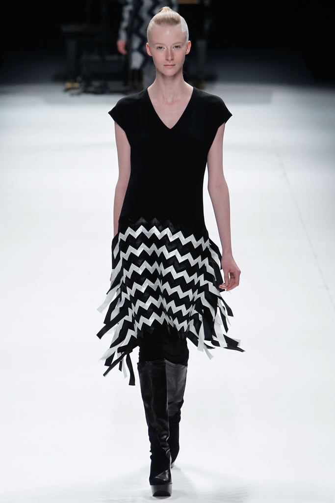 Issey Miyake 2011ﶬ ͼƬ