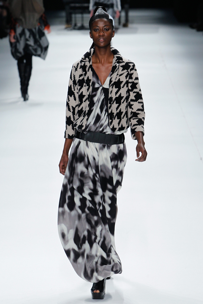 Issey Miyake 2011ﶬ ͼƬ