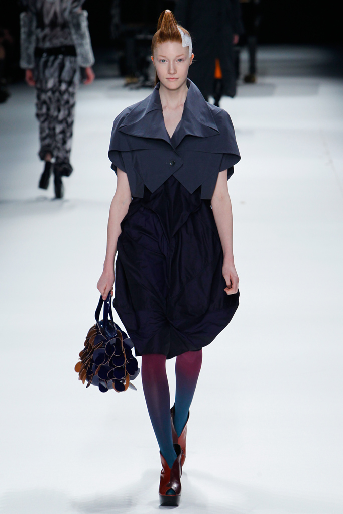 Issey Miyake 2011ﶬ ͼƬ