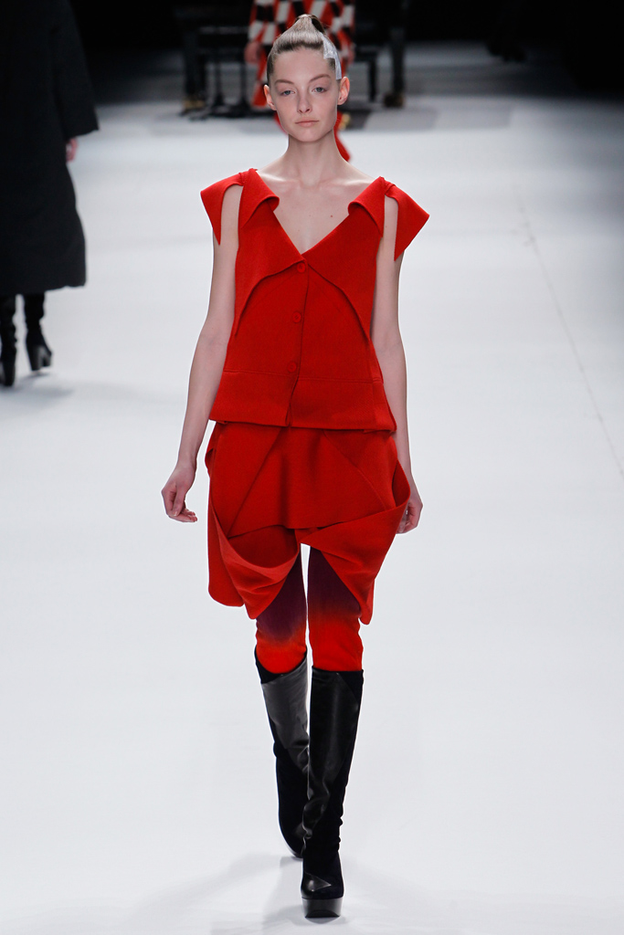 Issey Miyake 2011ﶬ ͼƬ