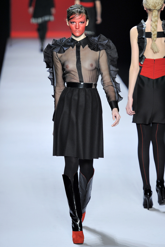 Viktor & Rolf 2011ﶬ ͼƬ