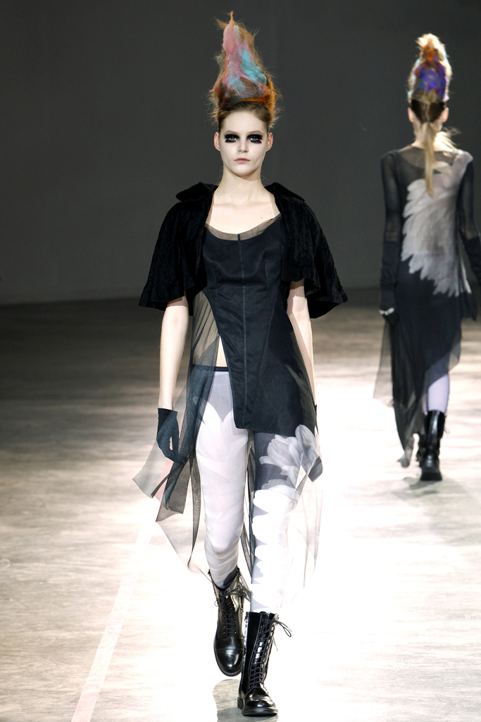 Yohji Yamamoto 2011ﶬ ͼƬ