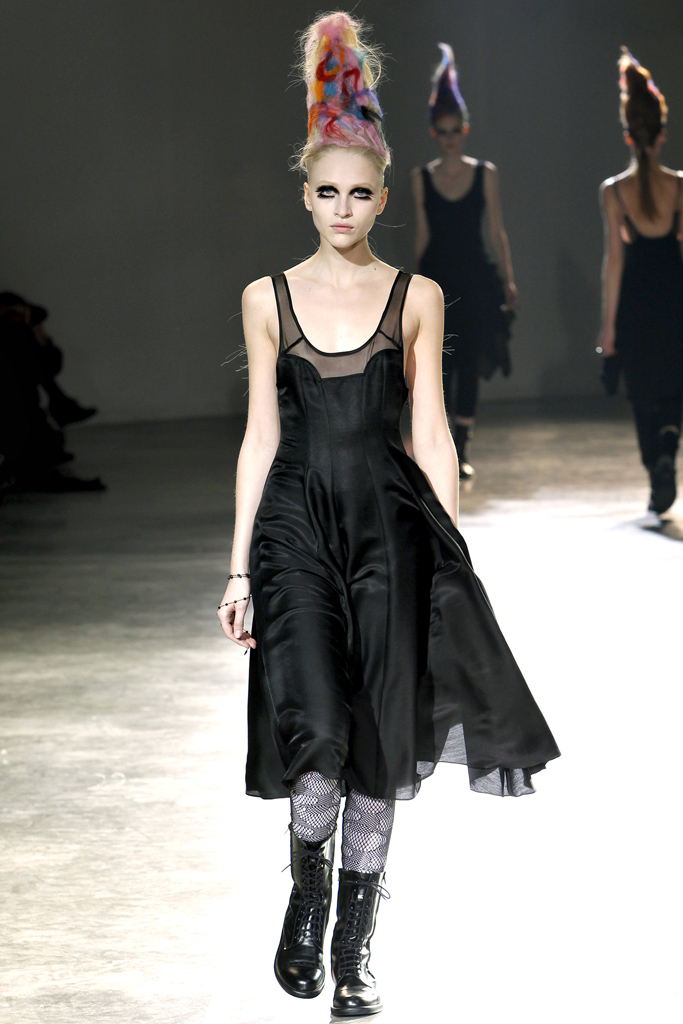 Yohji Yamamoto 2011ﶬ ͼƬ