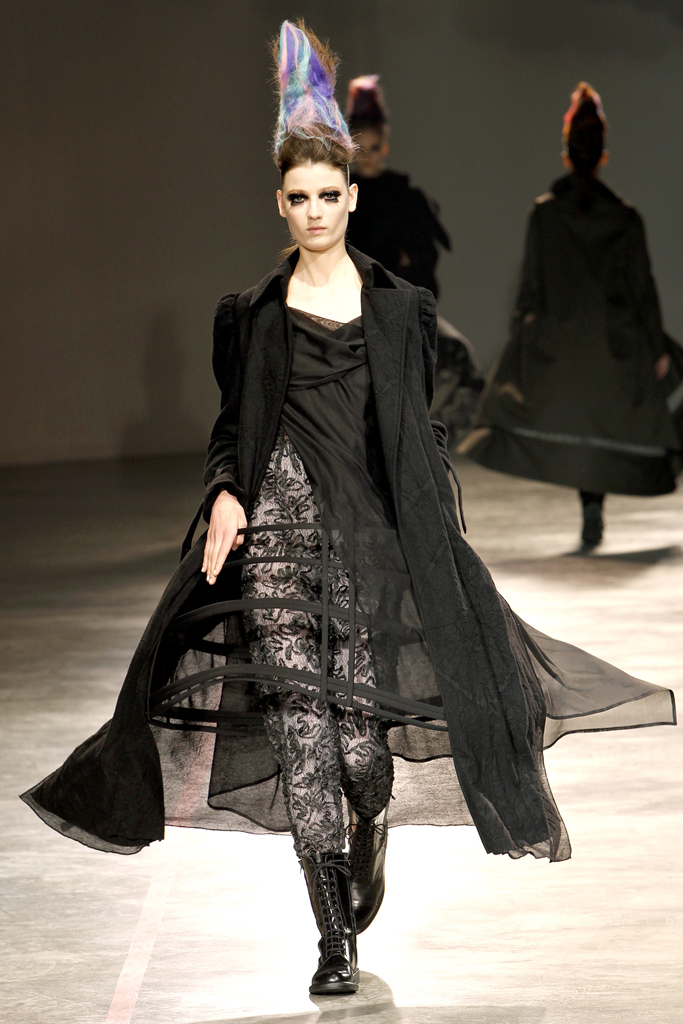 Yohji Yamamoto 2011ﶬ ͼƬ