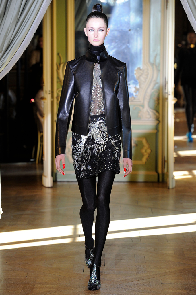 Emanuel Ungaro 2011ﶬ¸ͼƬ