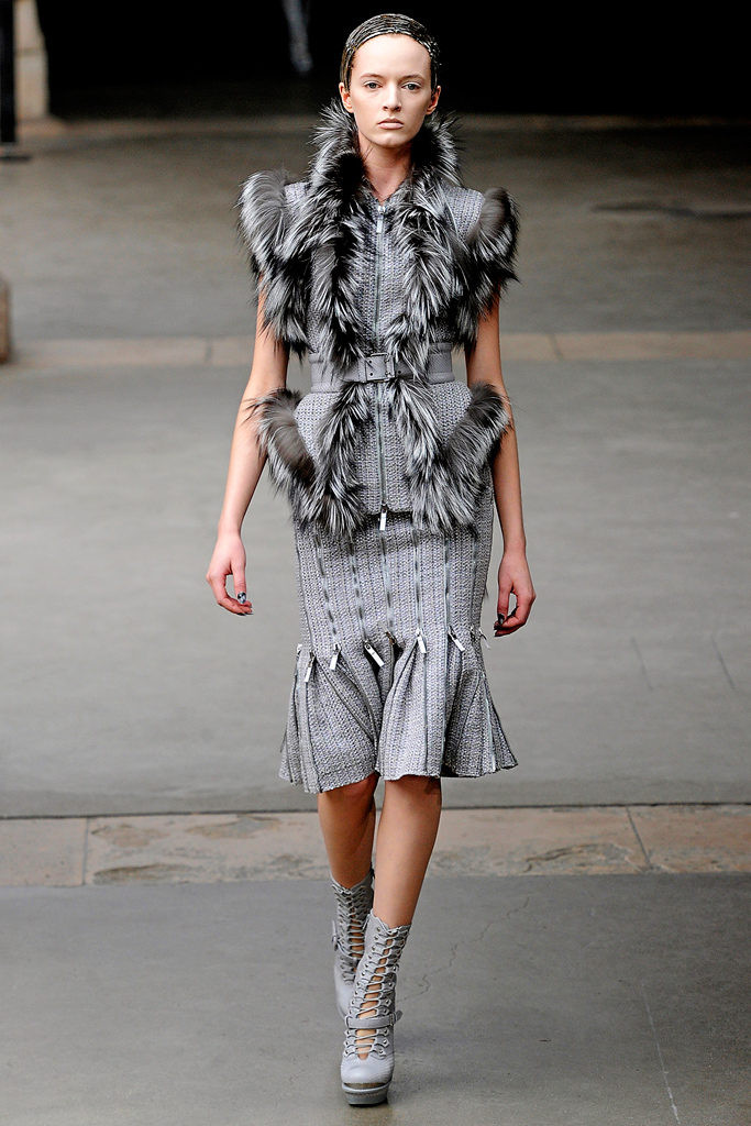 Alexander McQueen 2011ﶬ¸ͼƬ