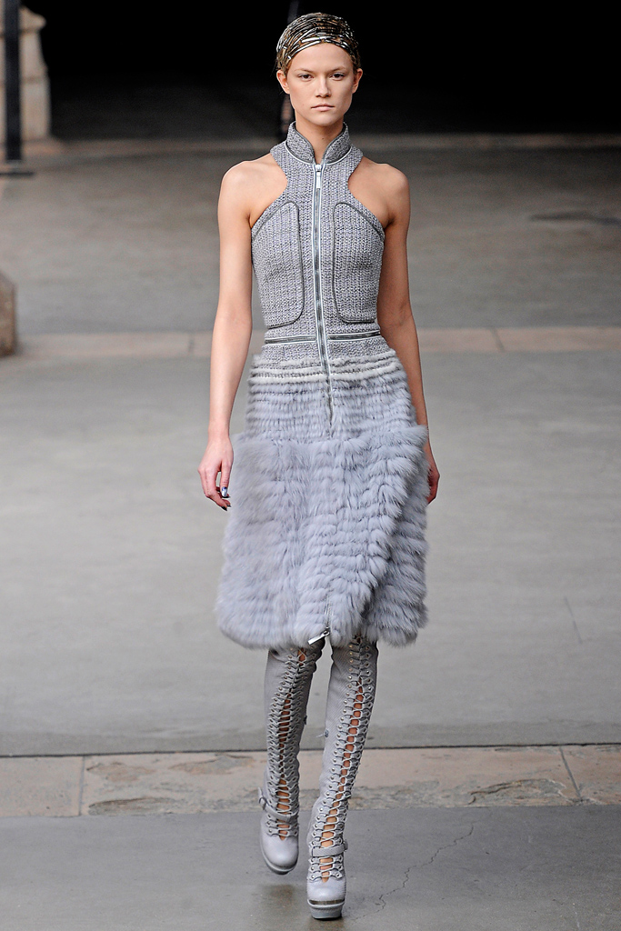 Alexander McQueen 2011ﶬ¸ͼƬ