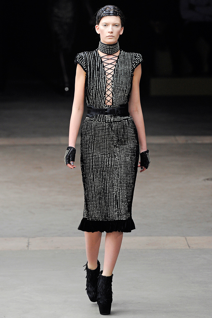 Alexander McQueen 2011ﶬ¸ͼƬ