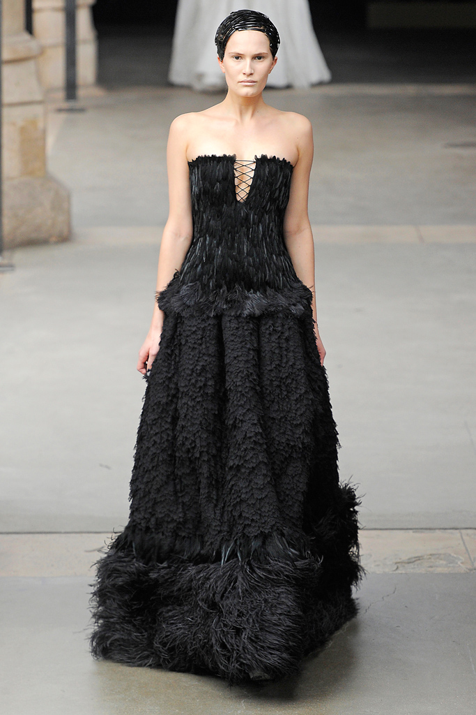 Alexander McQueen 2011ﶬ¸ͼƬ