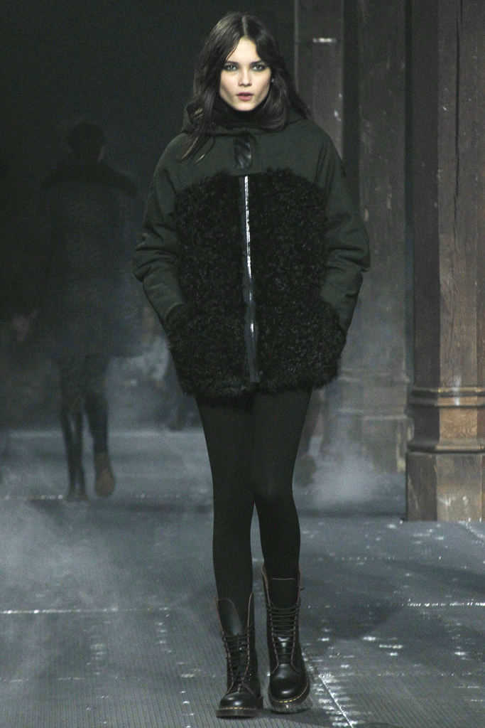 Moncler Gamme Rouge 2011ﶬ¸ͼƬ