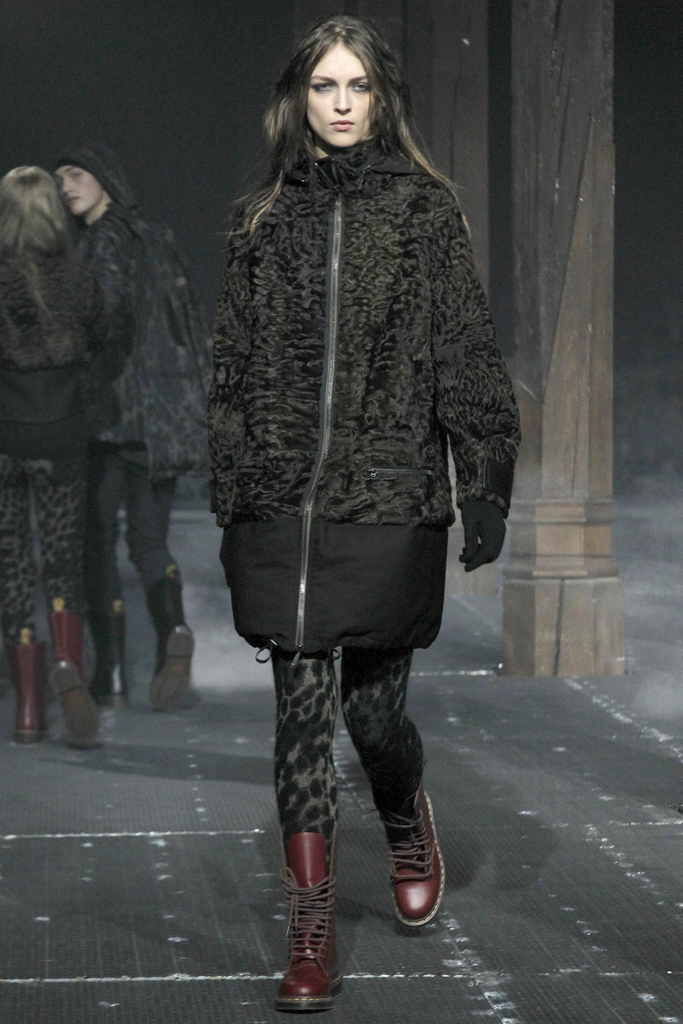 Moncler Gamme Rouge 2011ﶬ¸ͼƬ