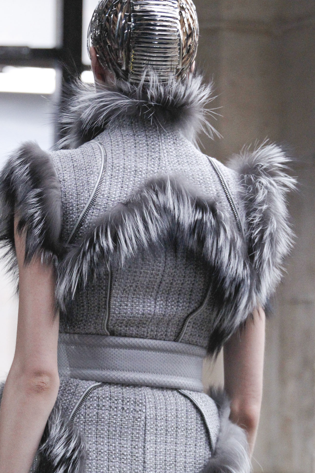 Alexander McQueen 2011ﶬϸڸͼƬ